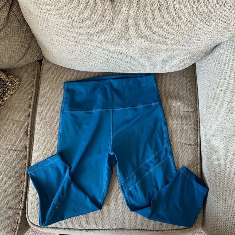 Zyia turquoise capris